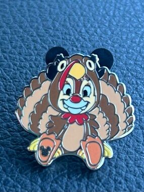 thanksgiving pin
